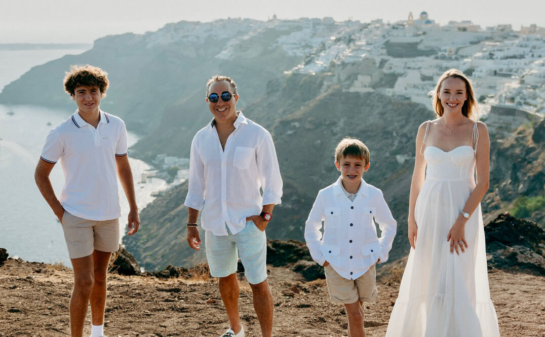 dr Armin Oskouei with the family